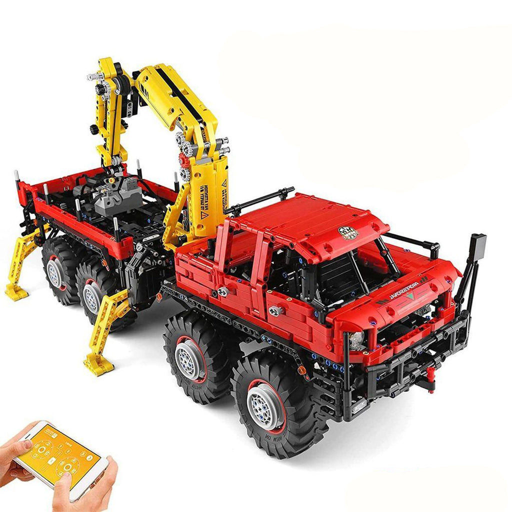 8x8 Off-Road Tovornjak za Hlode